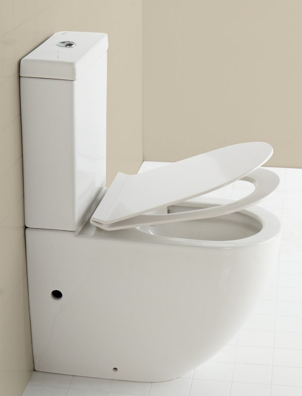 Чаша унитаза безободкового с горизонтальным выпуском P-Trape BelBagno, серия SFERA-R Новинка 2020