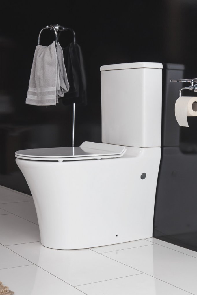 Чаша унитаза безободкового с горизонтальным выпуском P-Trap BelBagno, серия DELUCA