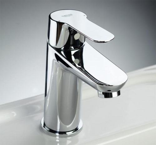 Тюльпан  BauEdge (гибк. подв.) GROHE 23330 000