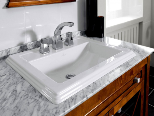 Тумба с раковиной Villeroy&Boch Hommage 8979 1001