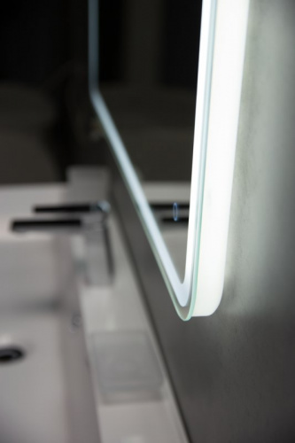 BELBAGNO SPC-MAR-600-600-LED Зеркало с встроенным светильником и сенсорным выключателем SPC-600-600-LED-TCH, 12W, 220-240V 