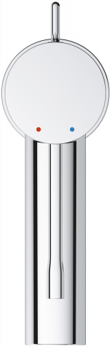Смеситель Grohe Essence 32898001 для раковины