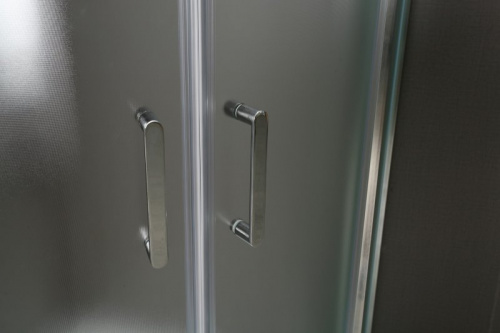 Душевой уголок BELBAGNO UNO-R-2 прозрачное условный размер, мм:800x800x1850 габариты с диапазоном регулировок, мм:(785-800)x(785-800) Шир. вх., мм:450