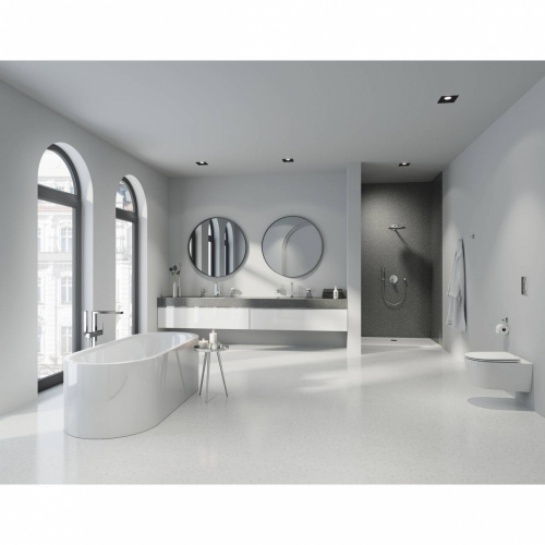 Смеситель однорычажный Grohe Plus 23846003 для ванны, напольный